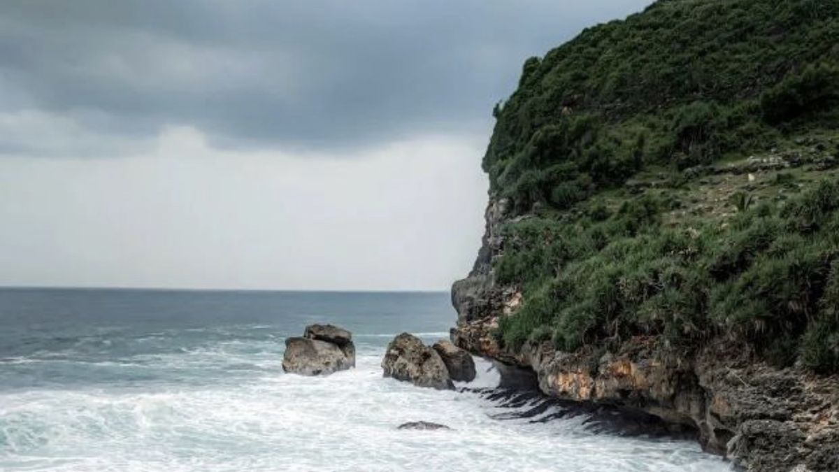 Temukan Pemandangan Istimewa Di Pantai Nampu Rekomendasi Tempat Wisata