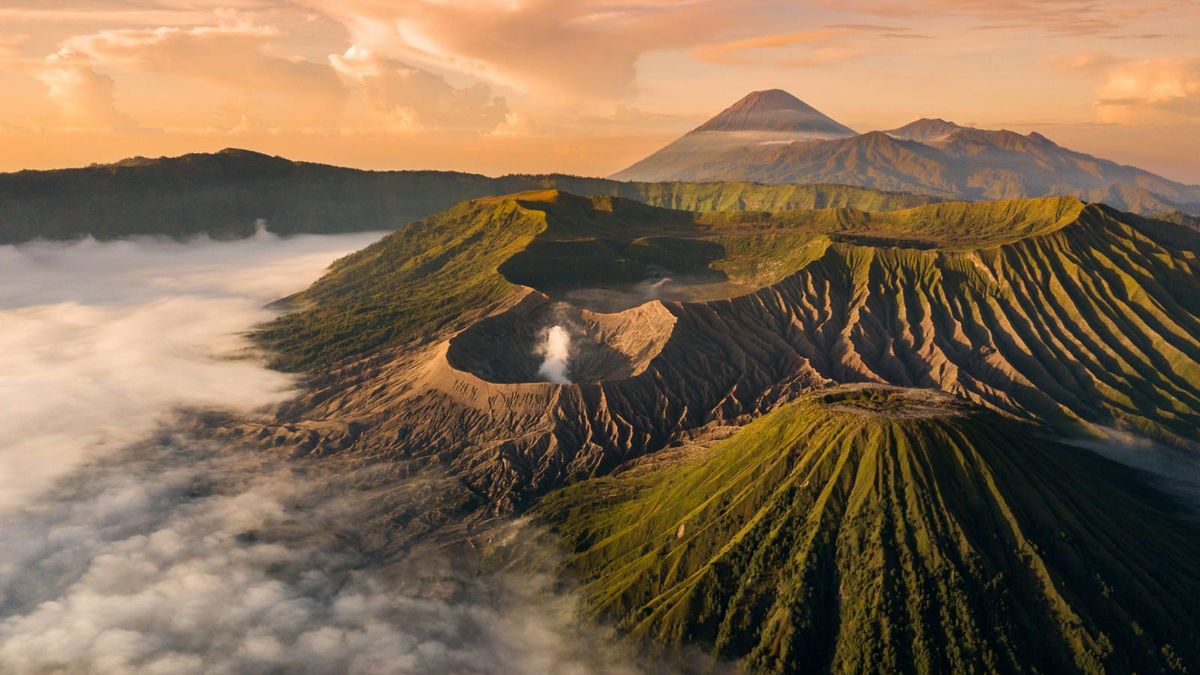 Bromo Ganti Nama Bukit Teletubbies Dan Pasir Berbisik Dengan Nama Asli