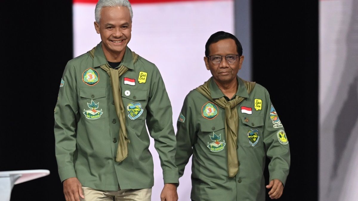 Ganjar Minta Mahfud Mundur Hasto Pdip Kepentingan Bangsa Di Atas