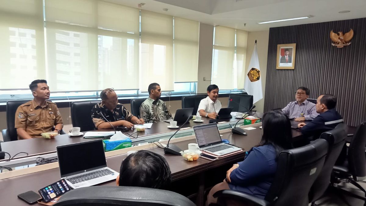 Hadiri Rapat Usulan Pengembangan Pembangkit Listrik Kepala Dinas ESDM