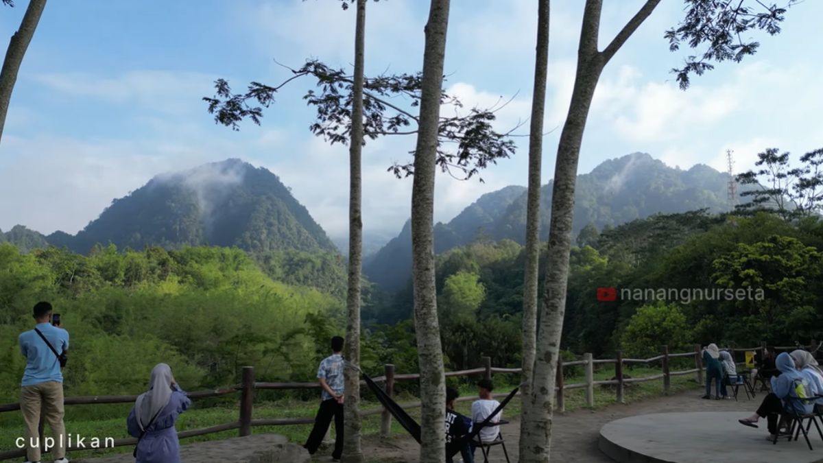 Wisata Alam Sejuk Di Kaliurang Jogja Nawang Jagad Viewnya Langsung