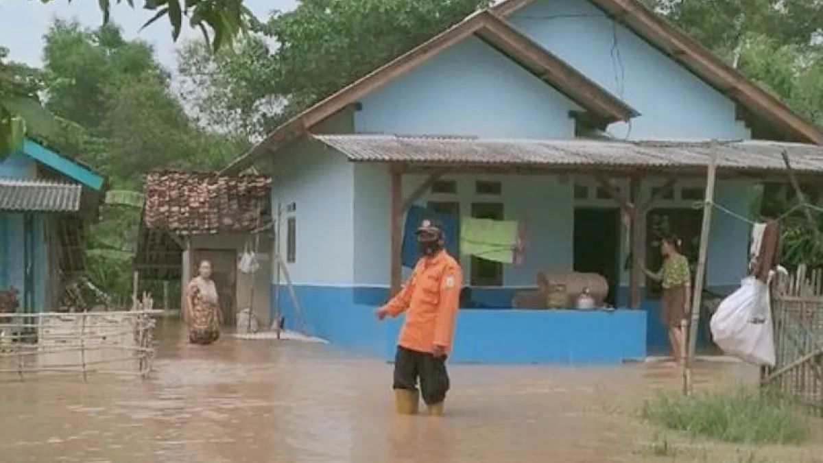 1 452 Rumah Dan 5 Ribu Jiwa Terdampak Banjir Di Karawang BPBD Tinggi