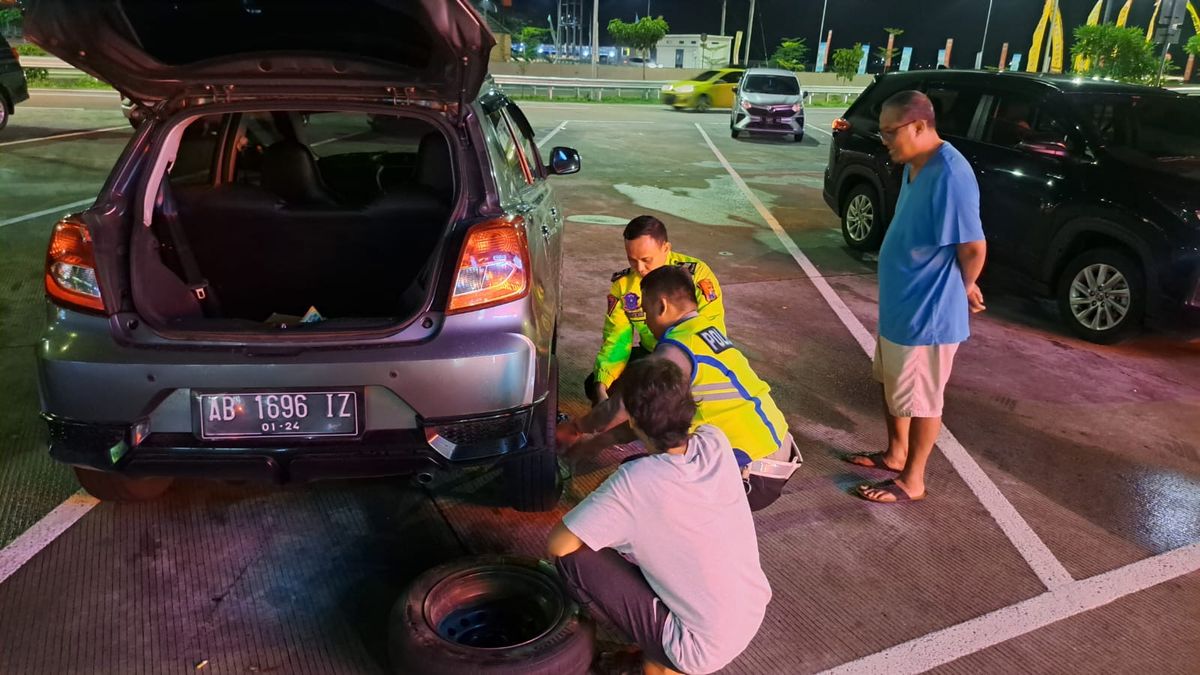 Arus Mudik Idul Fitri Di Kabupaten Ngawi Polres Ngawi Sigap Bantu