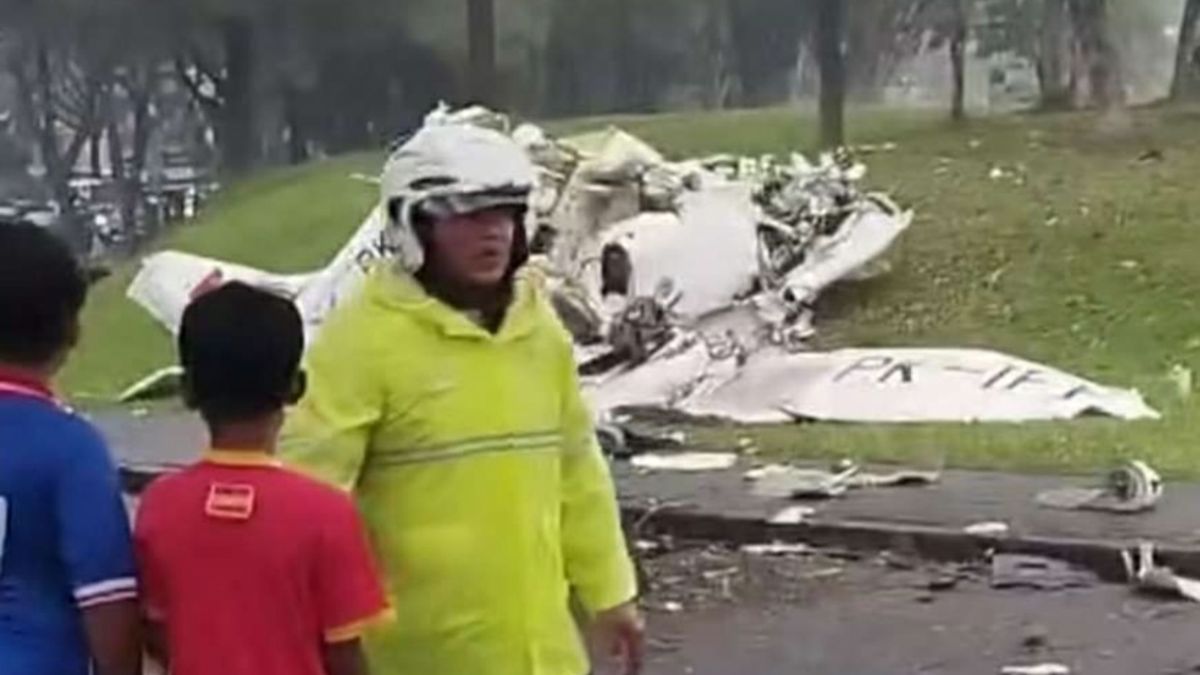 Jenazah Mayor Purn Suwanda Korban Kecelakaan Pesawat Latih Jenis