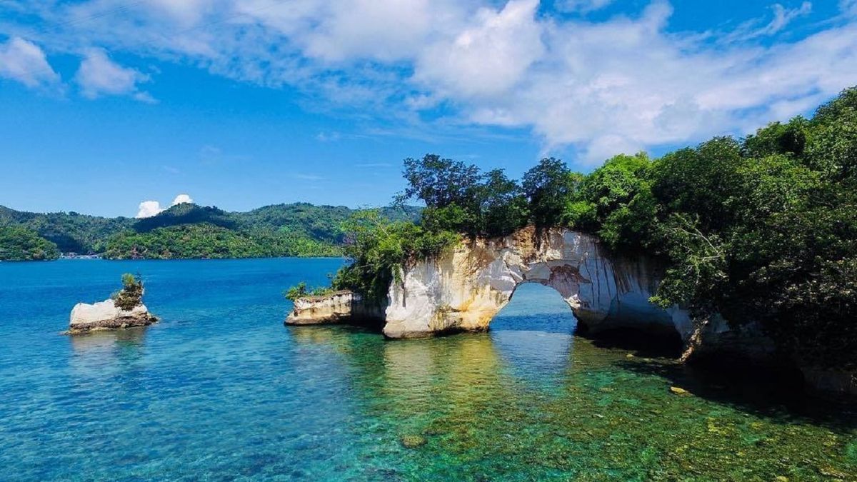 Kota Bitung Ternyata Menyimpan Surga Saingan Pantai Likupang Wajib