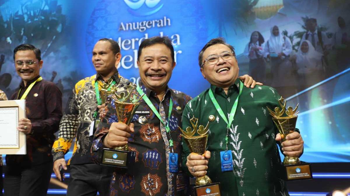 Garut Raih Anugerah Merdeka Belajar Kategori Transformasi Anggaran