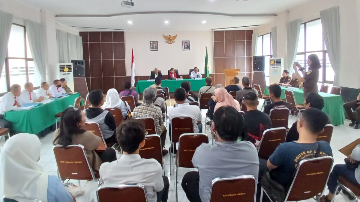 Langgar Perda Kota Cimahi 5 Pelaku Usaha Kena Sanksi Sidang Tipiring