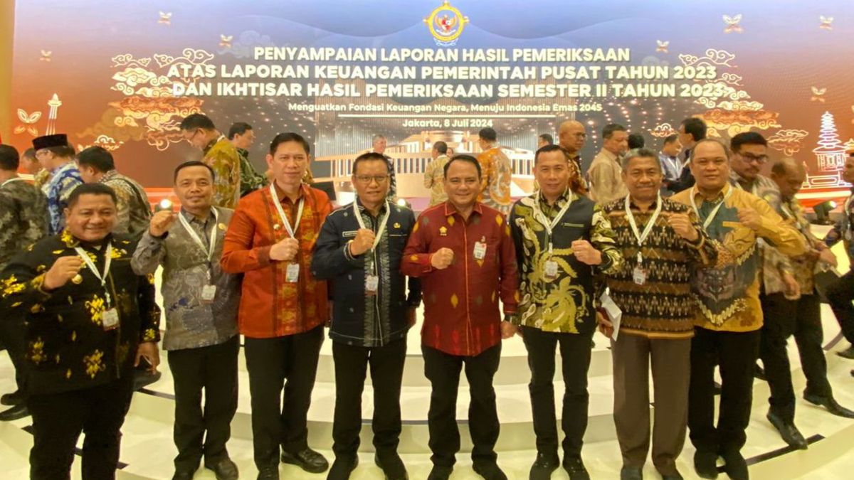 Hadiri Penyampaian Hasil Pemeriksaan Bpk Pj Gubernur Sultra Siap