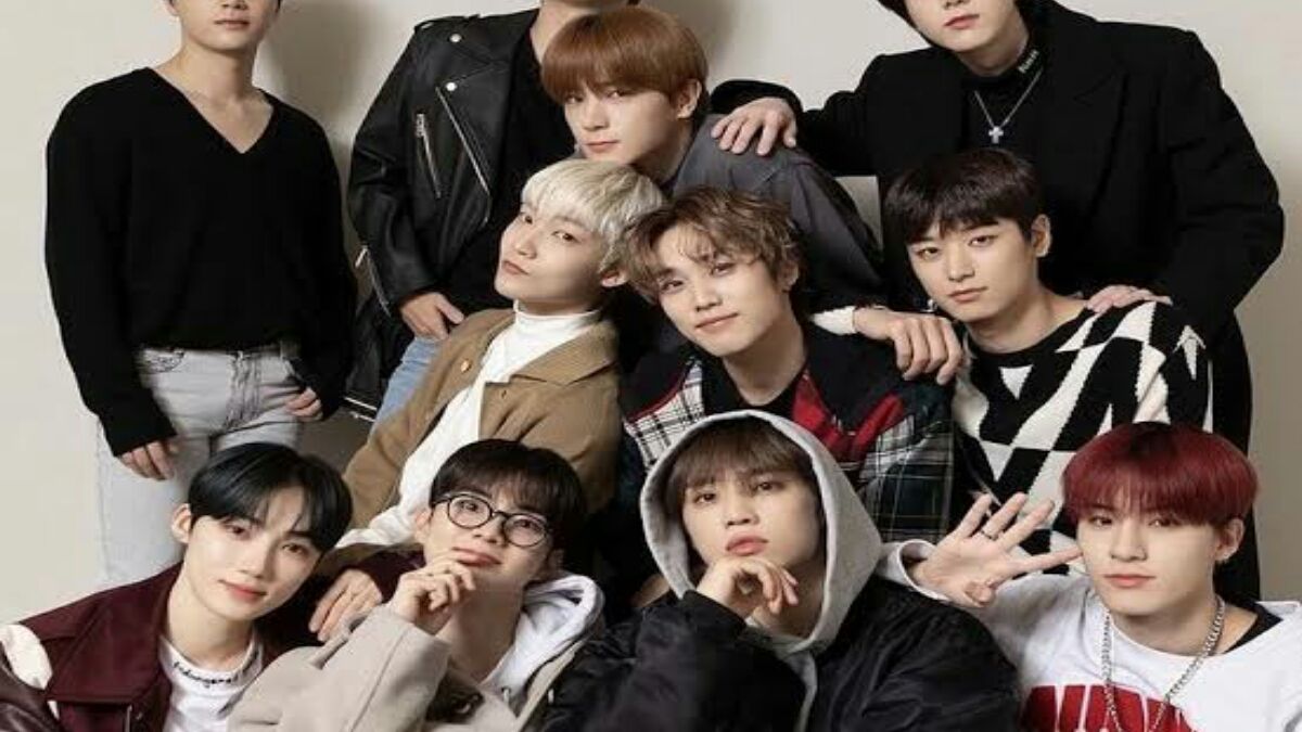 The Boyz Grup Idola Asal Korea Selatan Konser Di Jakarta 24 Agustus