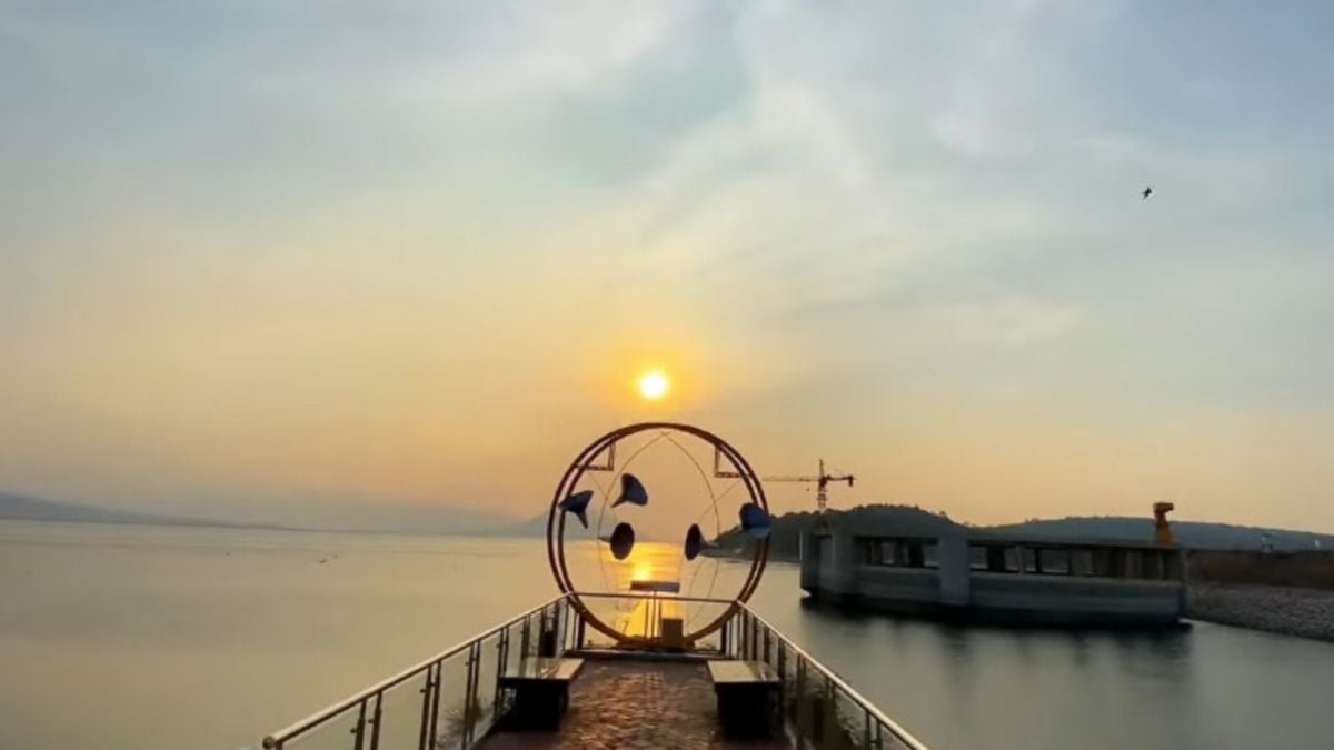 Menikmati Sunset Bendungan Terbesar Di Indonesia Waduk Jatiluhur