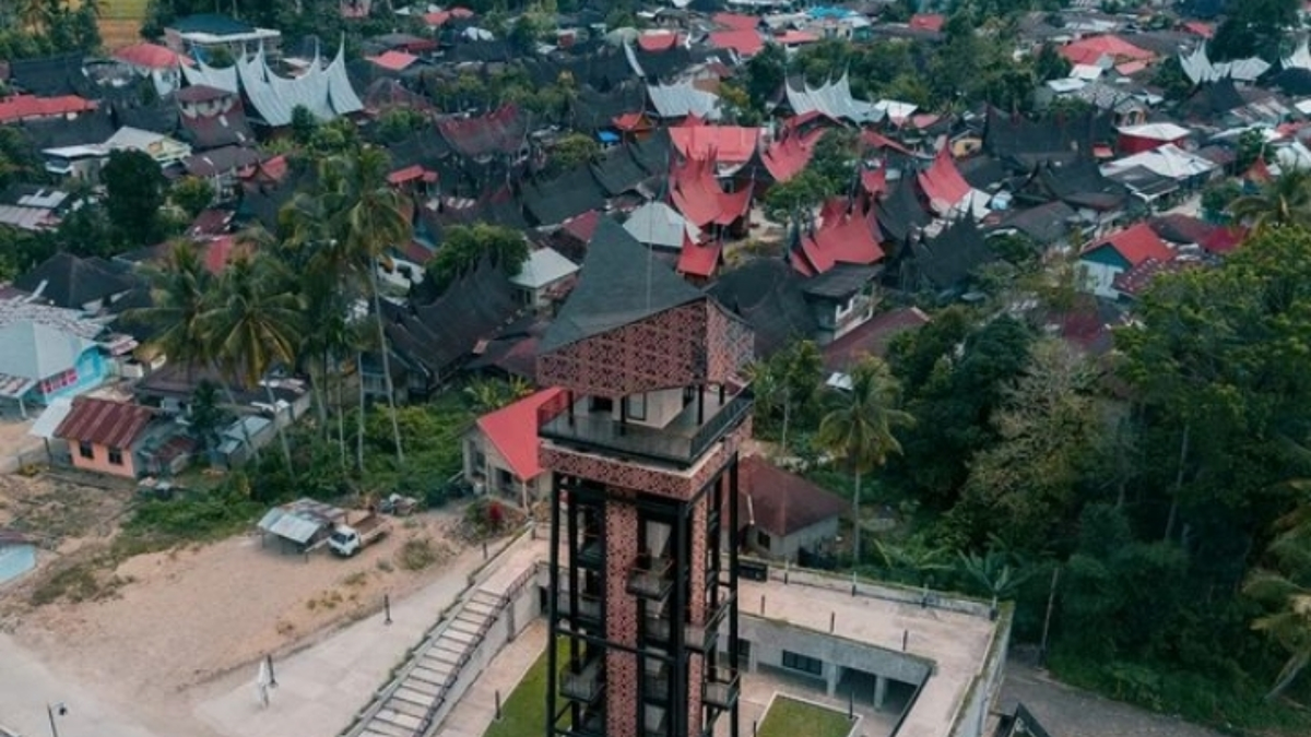 Keindahan Saribu Rumah Gadang Dari Puncak Menara Songket Padang Raya News