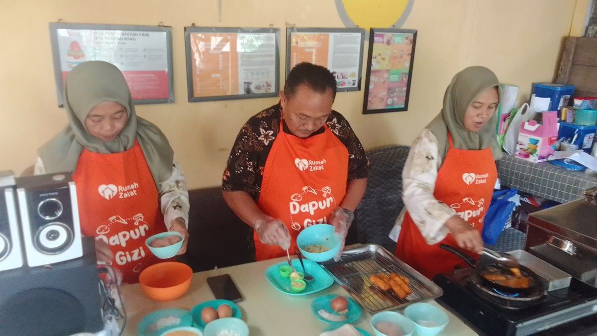 Ibu Ibu Di Cigugur Kuningan Bikin Dapur Gizi Cegah Stunting Sejak Dini