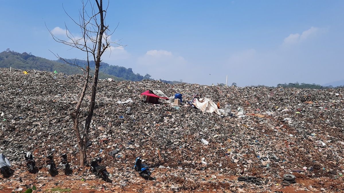 Antisipasi Lonjakan Sampah Nataru Di TPA Sarimukti DLH Jabar Minta