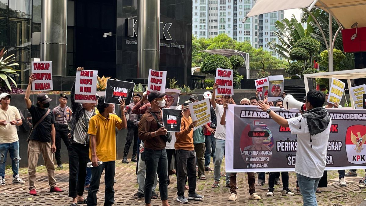 Breaking News Aliansi Rakyat Mamasa Menggugat Demo Di KPK Tuntut