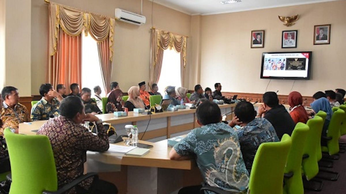 Rapat Pra Laporan Triwulan Iii Evaluasi Kinerja Kabupaten Sumedang