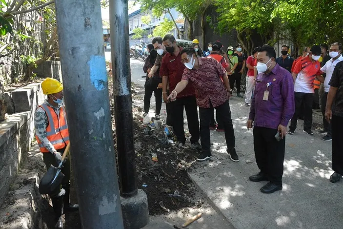 Program Padat Karya Tunai Diikuti Desa Kelurahan Denpasar Per Desa