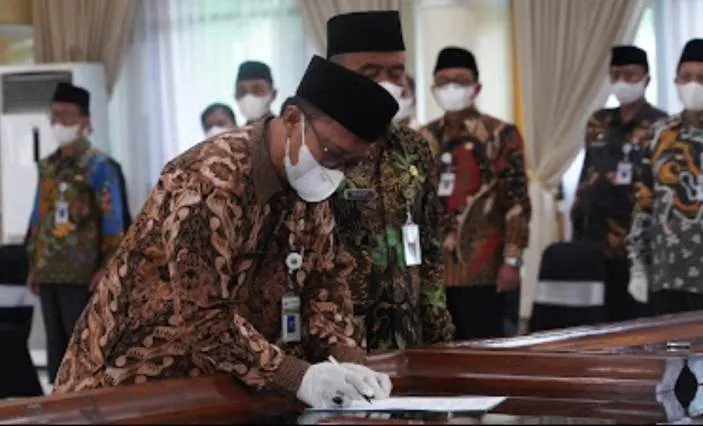 Zaenal Fatah Dilantik Sebagai Kabid Urais Kanwil Kemenag Jateng