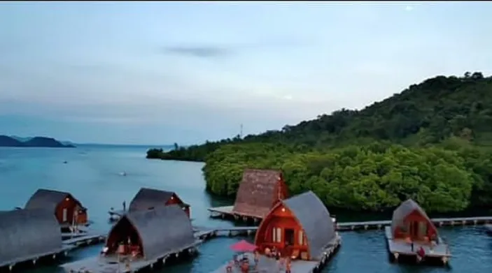 10 Tempat Wisata Di Lampung Yang Populer Dan Hits Dengan Pemandangan