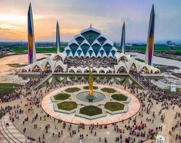 Mulai Ramadhan H Masjid Al Jabbar Kembali Dibuka Tata Tertib