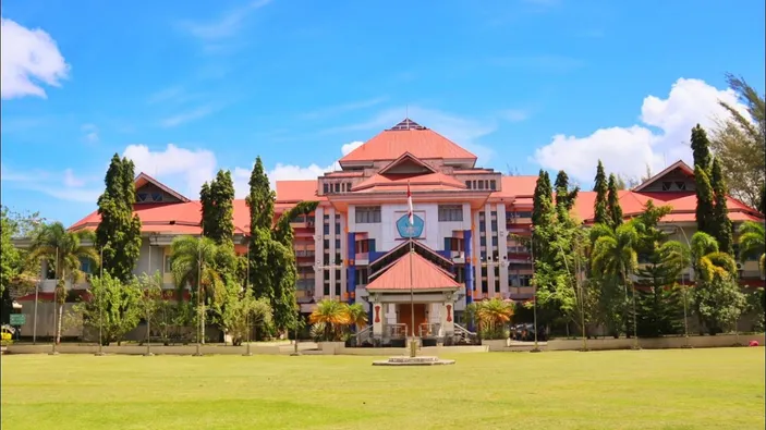 Top 5 Universitas Terbaik Di Sleman Yogyakarta Versi UniRank 2023 UGM