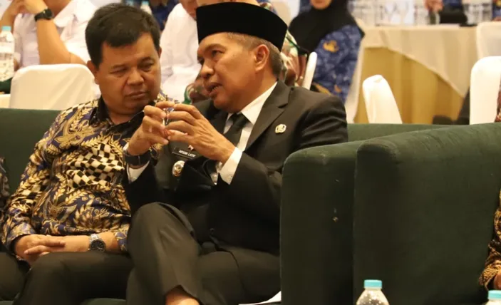 Pj Bupati Bandung Barat Diskusi Dengan Eks Napi Koruptor Sebelum Rapat