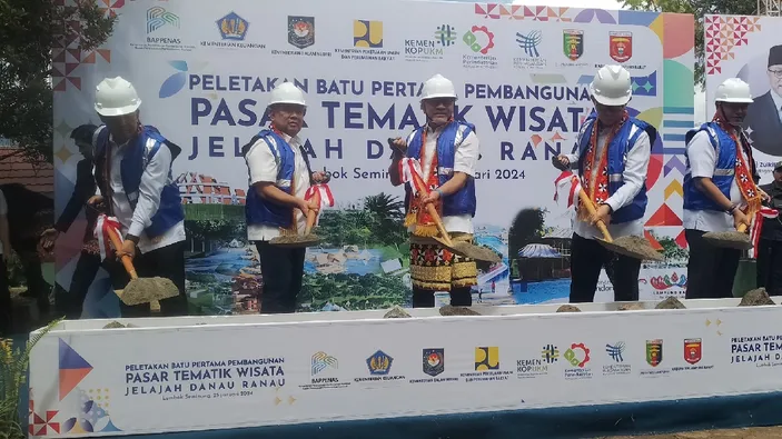 Pasar Tematik Wisata Di Lampung Barat Senilai 70 M Resmi Dibangun Di