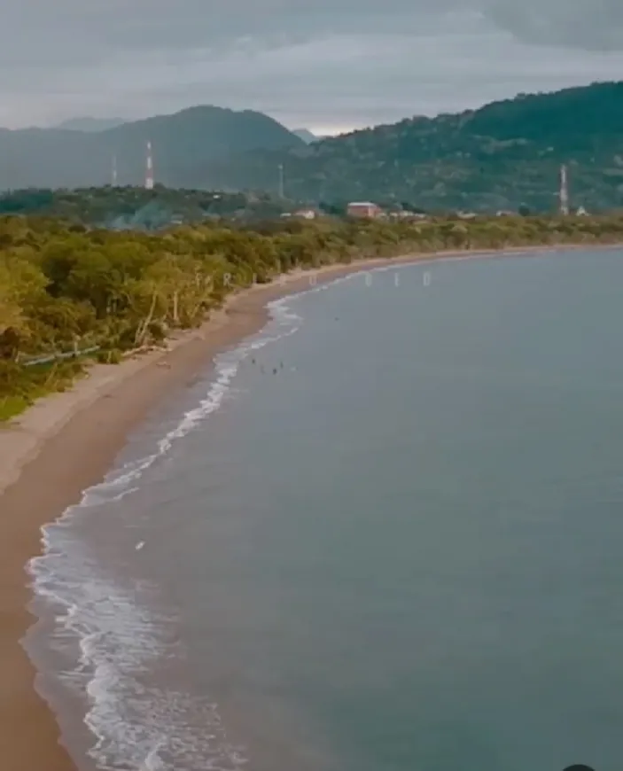 Pantai Cepi Watu Di Manggarai Timur Tempat Terindah Di Ujung Selatan