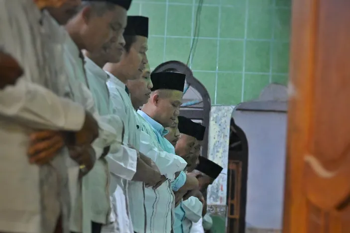 Bacaan Doa Ramadhan Ke 8 Beserta Fadilah Tarawih Ke 9 Lengkap Arab