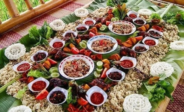 8 Rumah Makan Terenak Di Sumedang Menu Masakan Sunda Dan Suasana