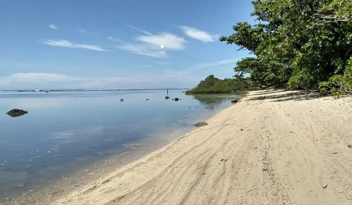 Ini Pantai Wisata Di Jawa Barat Yang Banyak Menyimpan Cerita Mistis