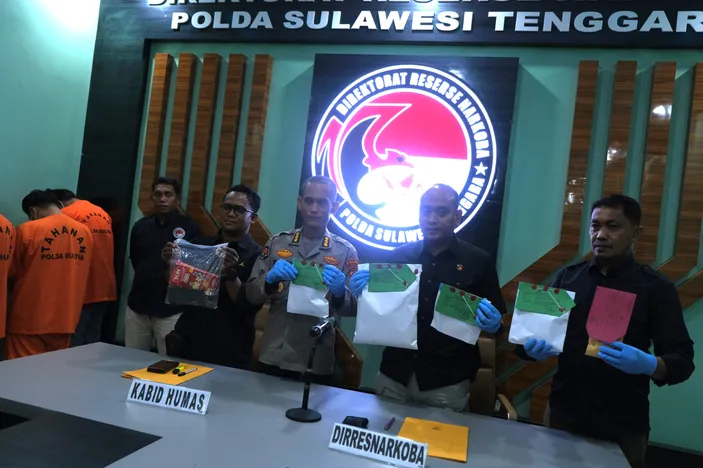 Polda Sultra Ungkap Peredaran Narkoba Jaringan Lapas Lima Pengedar