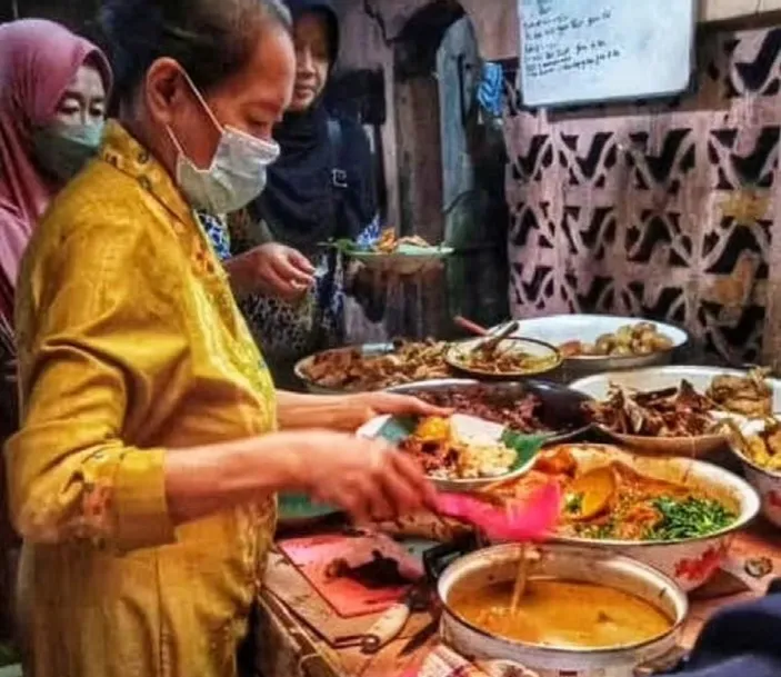 Tempat Makan Legendaris Dan Terkenal Di Jogja Yang Nikmatnya Sulit