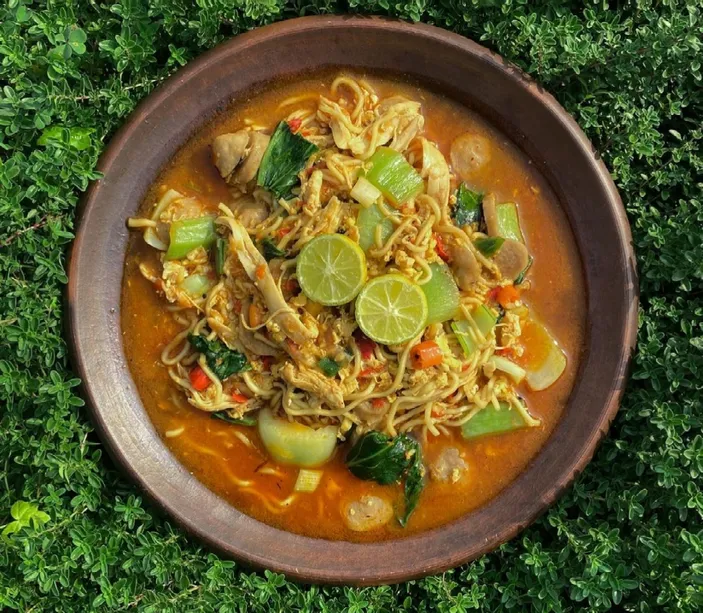 Resep Dan Cara Membuat Mie Tek Tek Ala Chef Rudy Choirudin Dengan Rasa