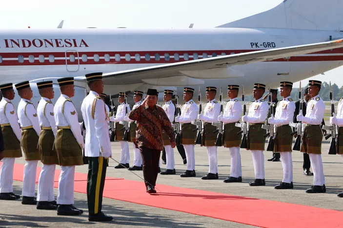 Momen Bincang Akrab Prabowo Dan Anwar Ibrahim Saat Bertemu Di Rumah