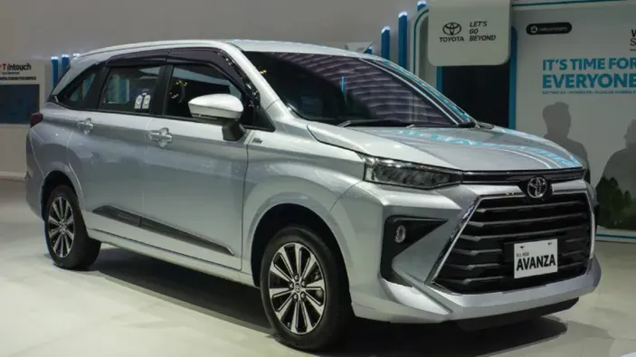 Update Harga Terbaru Toyota Avanza Mobil Keluarga Idaman Yang