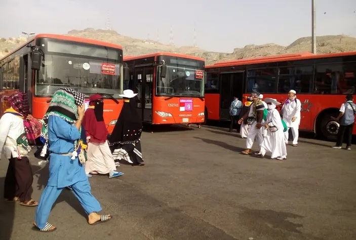 Jurnal Haji Ada Rute Bus Shalawat Yang Siap Layani Jemaah Di