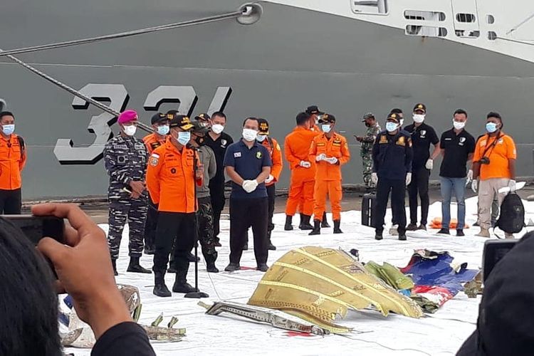 Tim Penyelam Kopaskan Temukan Potongan Tubuh Kantong Jenazah