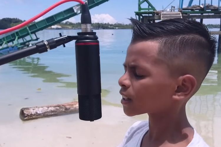 Lirik Lagu Bale Pulang Ii Cover By Gihon Marel Viral Di Tiktok Angin