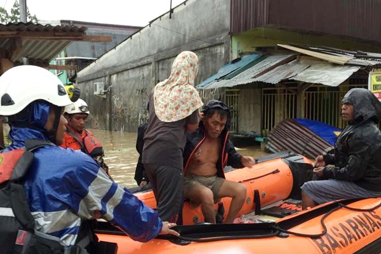 Enam Orang Meninggal Akibat Bencana Hidrometeorologi Basah Di Kota