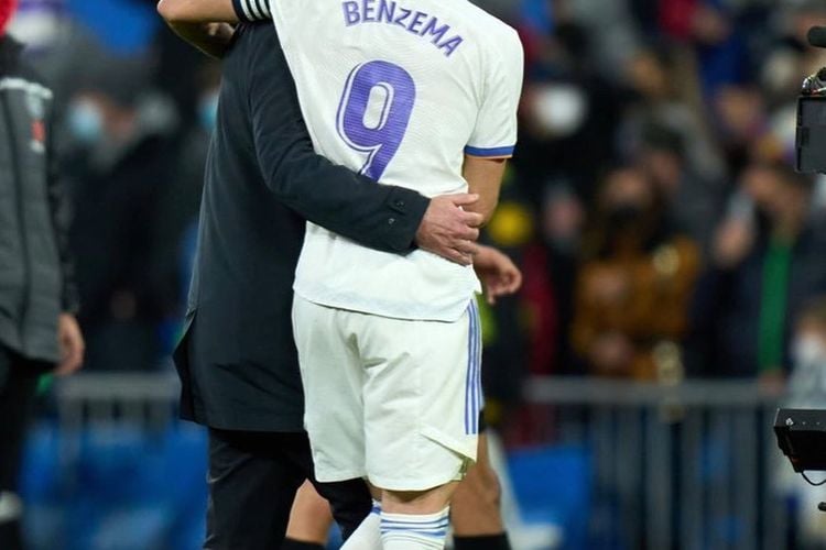 Karim Benzema Dipastikan Absen Di Laga El Clasico Siapa Pengganti Yang