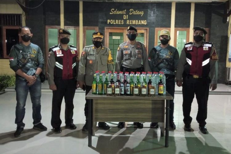 Lakukan Razia Polres Rembang Temukan Botol Miras Portal Kudus