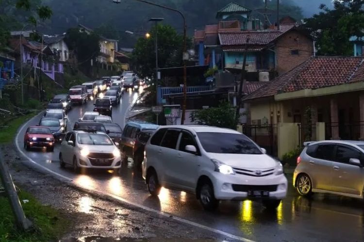 Daftar Jalur Alternatif Menuju Cianjur Bandung Saat Car Free Night Di