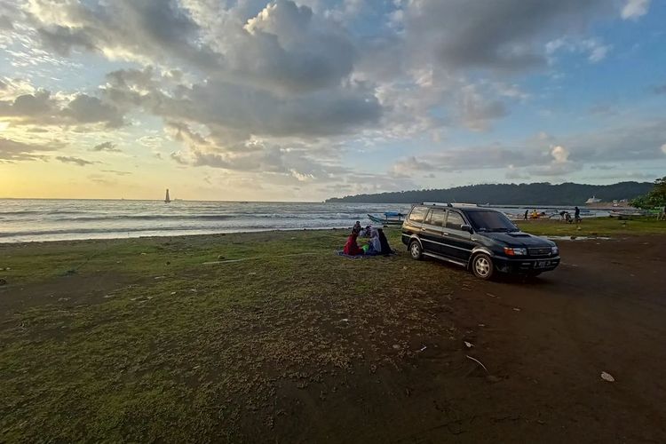 Wisata Pantai Instagramable Di Cilacap Yang Wajib Anda Kunjungi