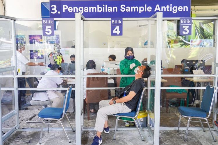 Belum Vaksin Booster Ini Tarif Test Rt Pcr Atau Rapid Test Antigen