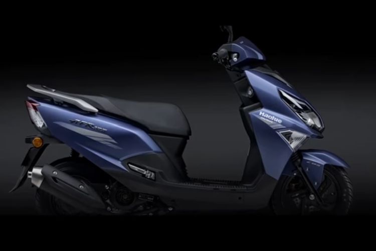 Motor Skutik Terbaru Suzuki Sudah Resmi Dijual Di Dealer Para