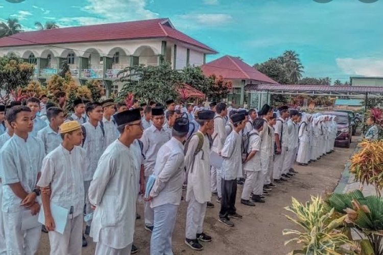 Daftar Sma Ma Terbaik Dan Unggulan Di Padang Versi Ltmpt