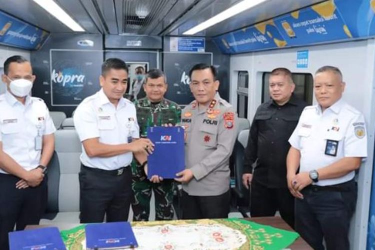 Kapolda Sumatera Utara Tanda Tangan MoU Dengan PT KAI Drive 1 Portal