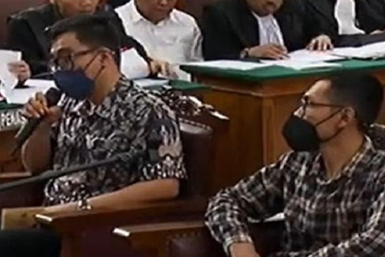 Dipandang Sinis Kuasa Hukum Kuat Maruf Karyawan Xl Keluarkan Ultimatum