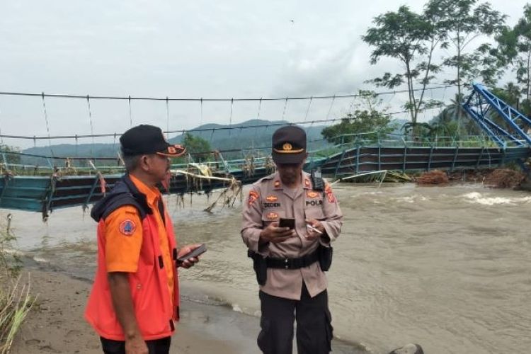 Akses Jembatan Putus Siswa Di Dua Desa Di Kabupaten Cianjur Tak Dapat