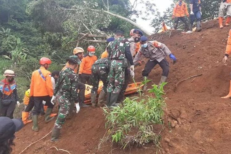 11 Orang Masih Hilang Basarnas Perpanjang Operasi Pencarian Korban